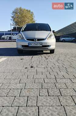 Хэтчбек Honda Jazz 2003 в 