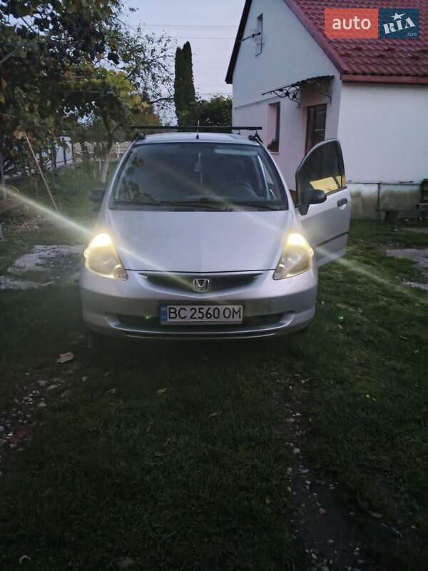 Хэтчбек Honda Jazz 2003 в Самборе фото 39 Хэтчбек Honda Jazz 2003 в Самборе