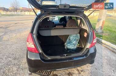 Хэтчбек Honda Jazz 2006 в 