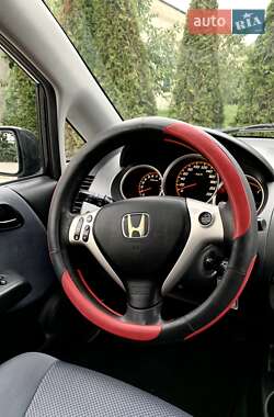 Хэтчбек Honda Jazz 2007 в 
