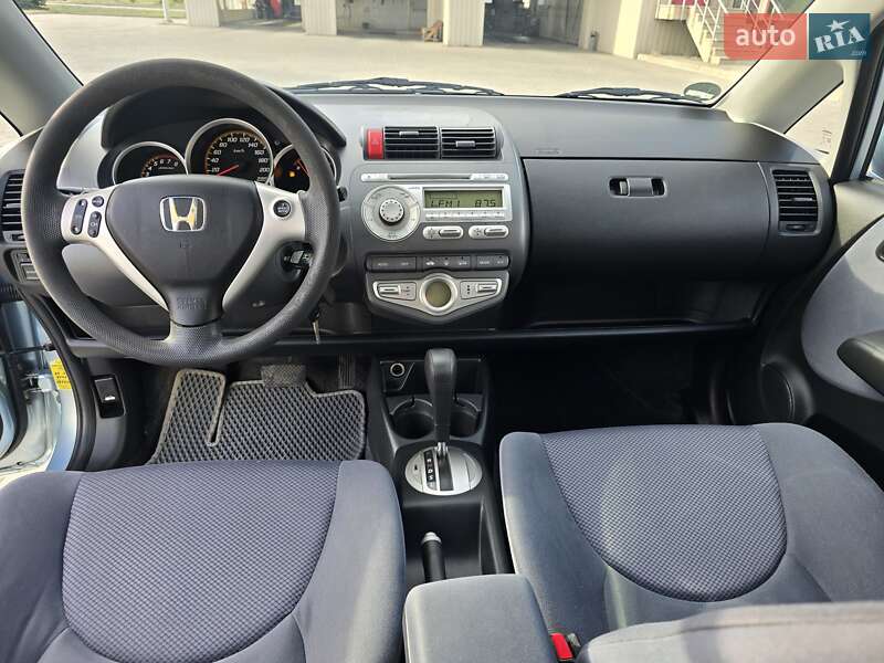 Хэтчбек Honda Jazz 2007 в Запорожье