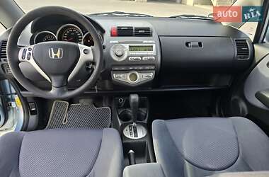 Хэтчбек Honda Jazz 2007 в 