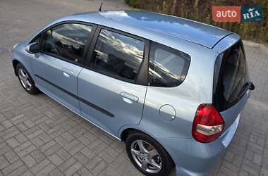 Хэтчбек Honda Jazz 2007 в 