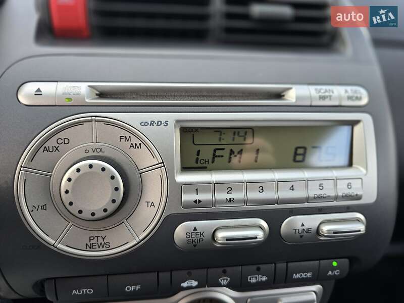 Хэтчбек Honda Jazz 2007 в Запорожье