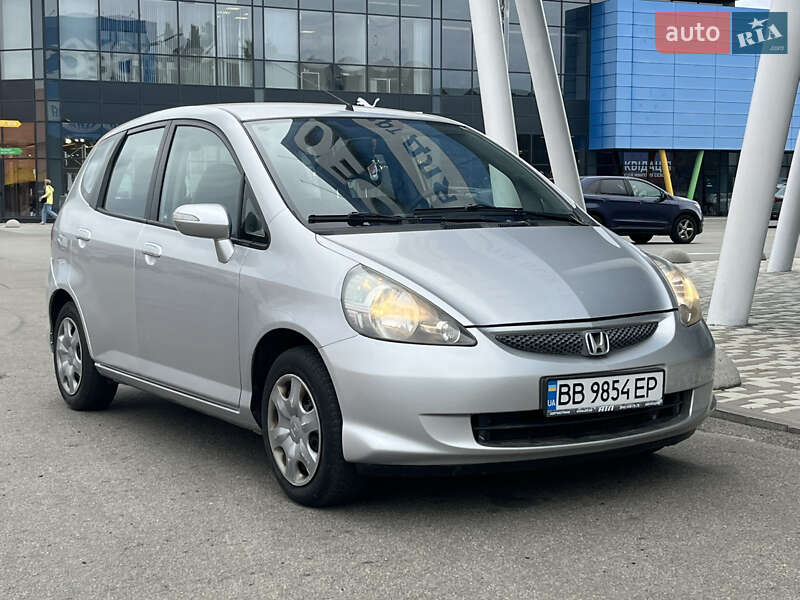 Хэтчбек Honda Jazz 2007 в Киеве