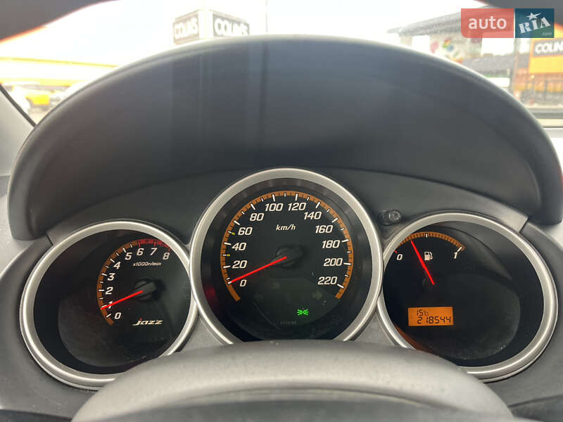 Хэтчбек Honda Jazz 2007 в Киеве