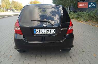 Хэтчбек Honda Jazz 2007 в 