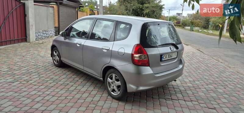 Хэтчбек Honda Jazz 2008 в Черкассах