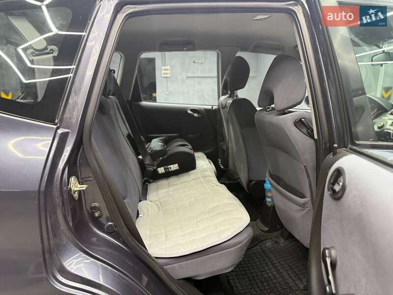 Хетчбек Honda Jazz 2007 в Чернівцях фото 13 Хетчбек Honda Jazz 2007 в Чернівцях