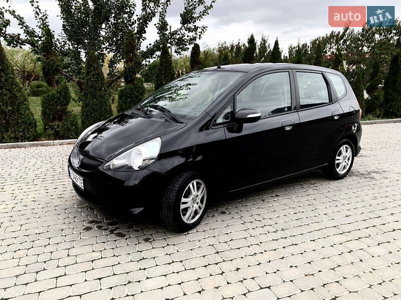 Хетчбек Honda Jazz 2007 в Іллінцях