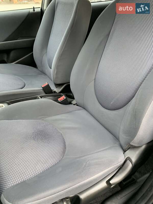 Хетчбек Honda Jazz 2007 в Іллінцях