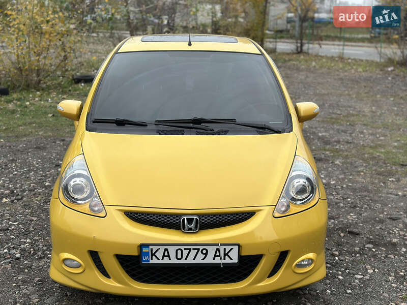 Хетчбек Honda Jazz 2005 в Києві фото 2 Хетчбек Honda Jazz 2005 в Києві