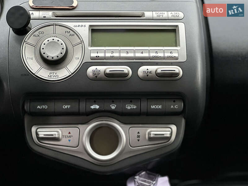 Хетчбек Honda Jazz 2005 в Києві фото 14 Хетчбек Honda Jazz 2005 в Києві