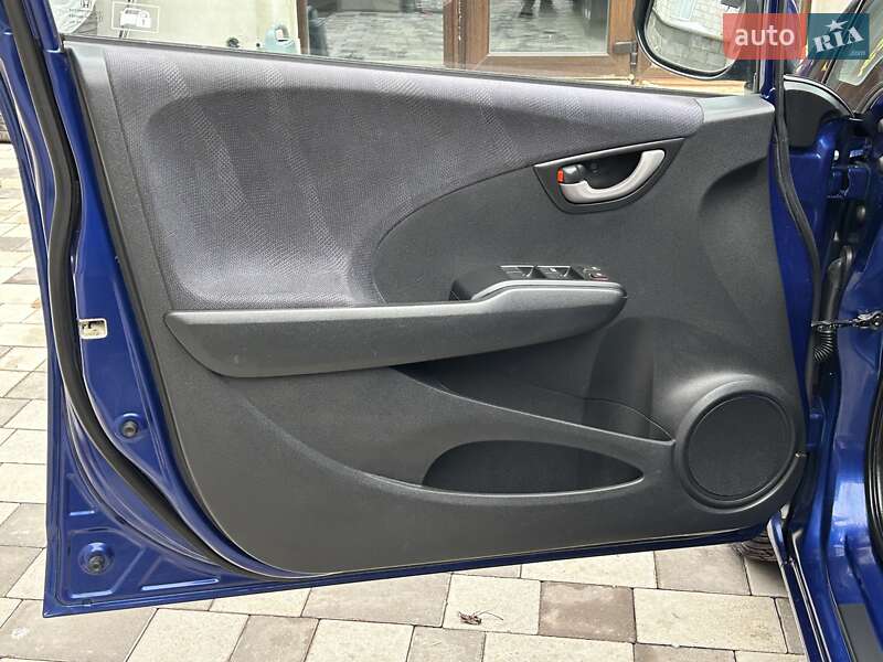 Хетчбек Honda Jazz 2009 в Рівному
