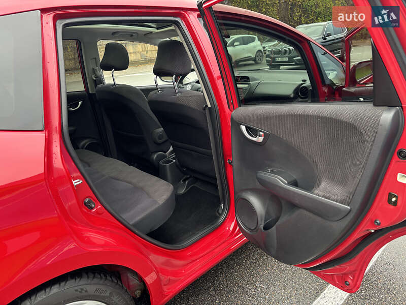 Хэтчбек Honda Jazz 2012 в Киеве