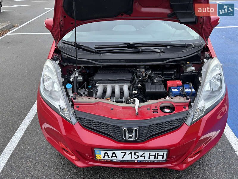 Хэтчбек Honda Jazz 2012 в Киеве