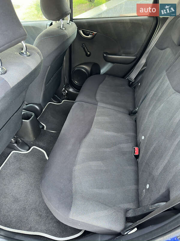 Хэтчбек Honda Jazz 2011 в Калиновке фото 15 Хэтчбек Honda Jazz 2011 в Калиновке
