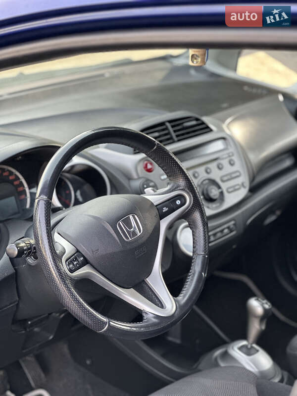 Хэтчбек Honda Jazz 2011 в Калиновке фото 20 Хэтчбек Honda Jazz 2011 в Калиновке