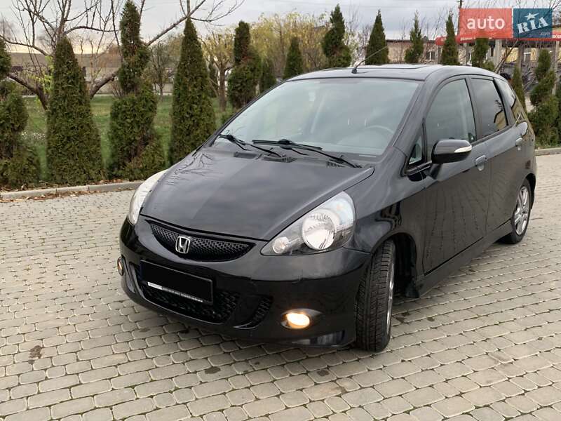Хетчбек Honda Jazz 2007 в Іллінцях