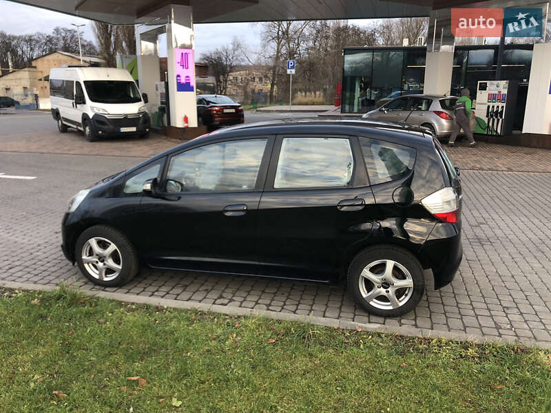 Хэтчбек Honda Jazz 2009 в Чернигове