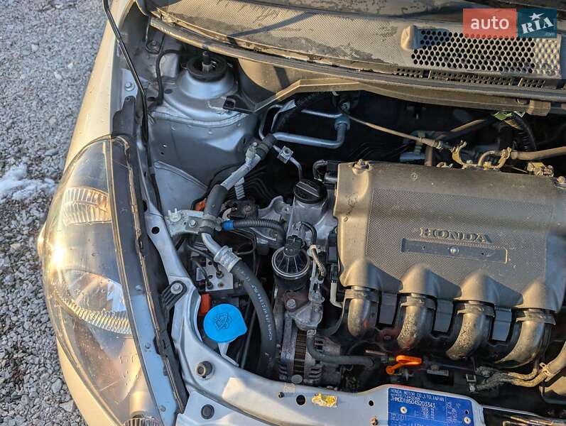 Хетчбек Honda Jazz 2004 в Рівному