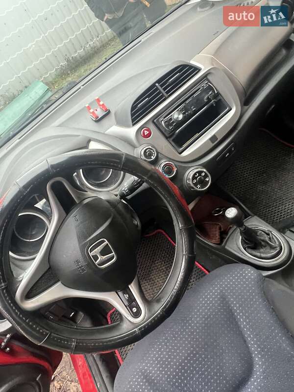 Хэтчбек Honda Jazz 2009 в Яготине