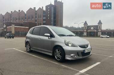 Хэтчбек Honda Jazz 2006 в Обухове
