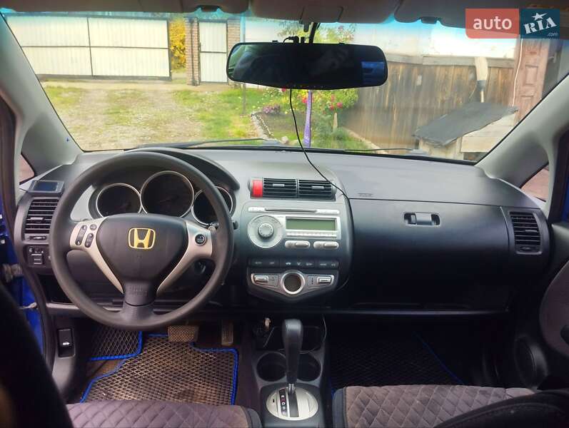 Хетчбек Honda Jazz 2005 в Іванові