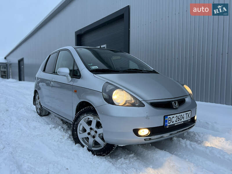 Хэтчбек Honda Jazz 2002 в Жовкве