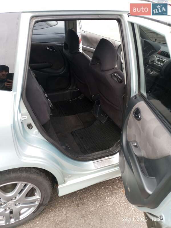 Хэтчбек Honda Jazz 2007 в Киеве