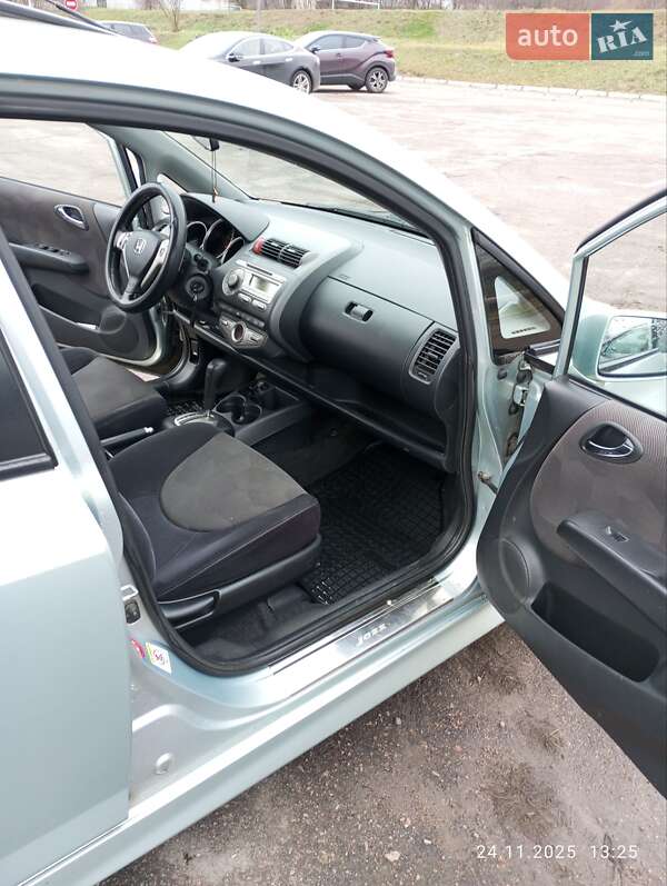 Хэтчбек Honda Jazz 2007 в Киеве