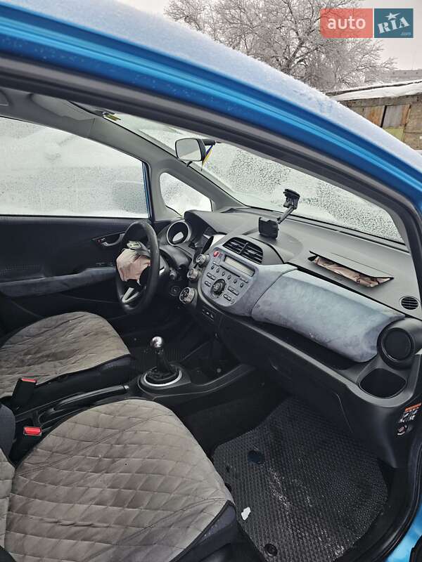 Хэтчбек Honda Jazz 2010 в Киеве