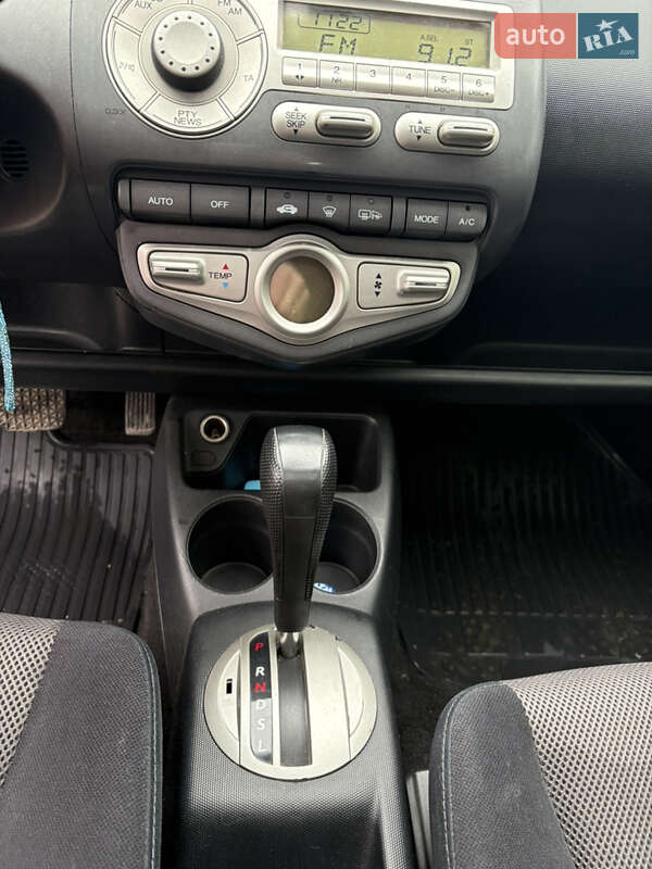 Хэтчбек Honda Jazz 2005 в Запорожье фото 8 Хэтчбек Honda Jazz 2005 в Запорожье
