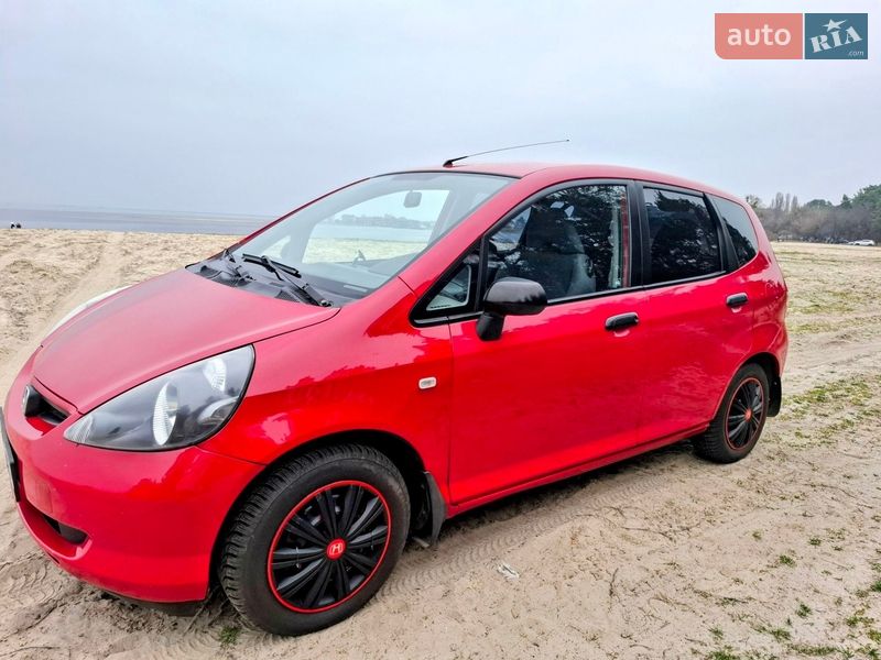 Хэтчбек Honda Jazz 2004 в Черкассах