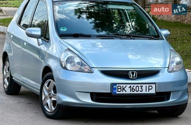 Хэтчбек Honda Jazz 2006 в Ровно