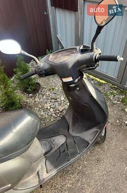 Скутер Honda Lead 100 2001 в 