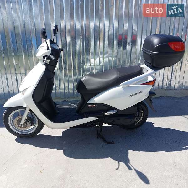 Скутер Honda Lead 110 JF-19 2012 в Первомайске