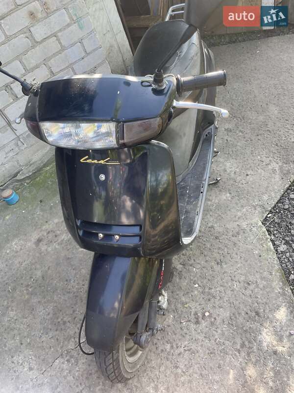 Вантажні моторолери, мотоцикли, скутери, мопеди Honda Lead 50 AF-01 2001 в Горішніх Плавнях