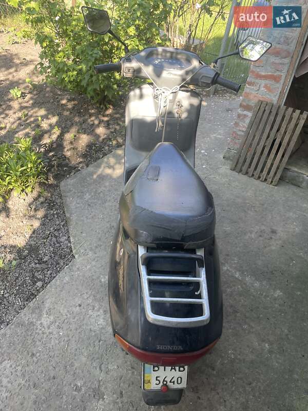 Вантажні моторолери, мотоцикли, скутери, мопеди Honda Lead 50 AF-01 2001 в Горішніх Плавнях