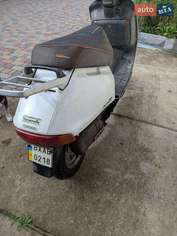 Honda Lead 50 AF-20 1986 Honda Lead 50 AF-20 1986