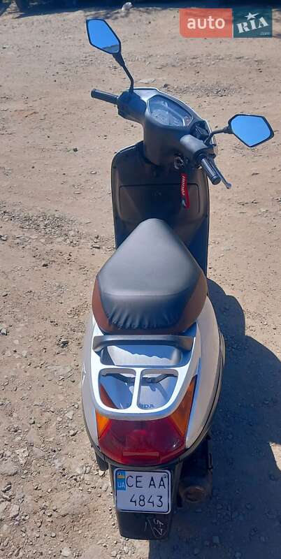 Скутер Honda Lead 50 AF 48 2002 в Кам'янець-Подільському