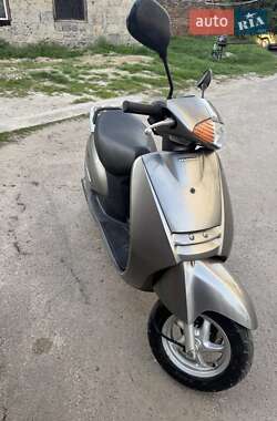 Скутер Honda Lead 50 AF 48 2000 в Иваничах