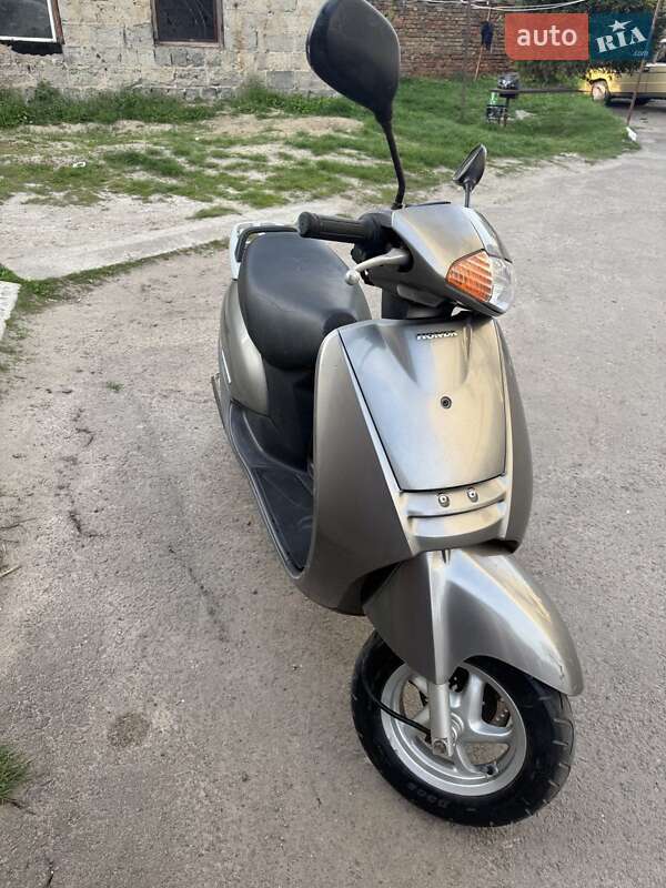 Скутер Honda Lead 50 AF 48 2000 в Иваничах