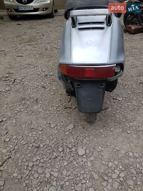 Скутер Honda Lead 90 2001 в Одесі