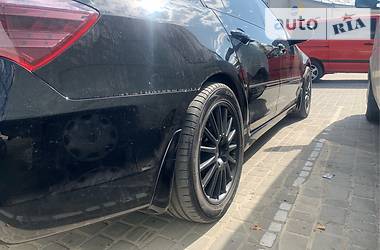 Седан Honda Legend 2009 в 