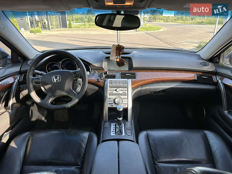 Седан Honda Legend 2006 в Ужгороде