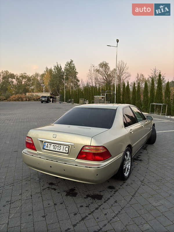 Седан Honda Legend 1999 в Ивано-Франковске