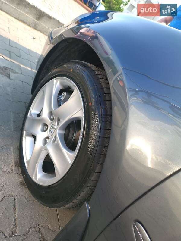 Седан Honda Legend 2006 в Борисполе