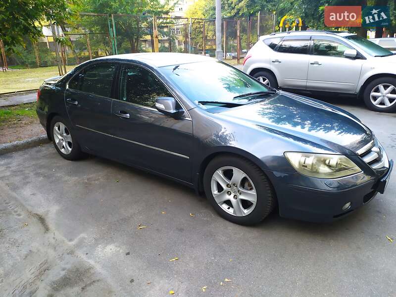 Honda Legend 2006