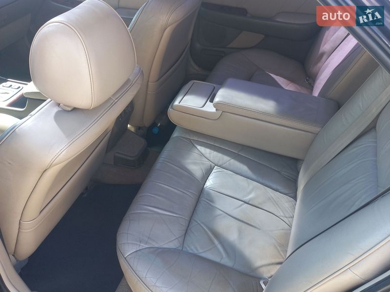 Седан Honda Legend 2000 в Львове